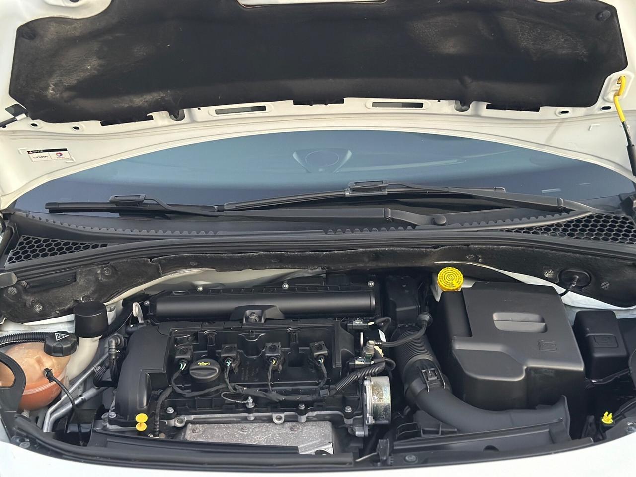 Citroen Ds DS3 2010 1.4 Benzina 95 CV Chic bi-colore