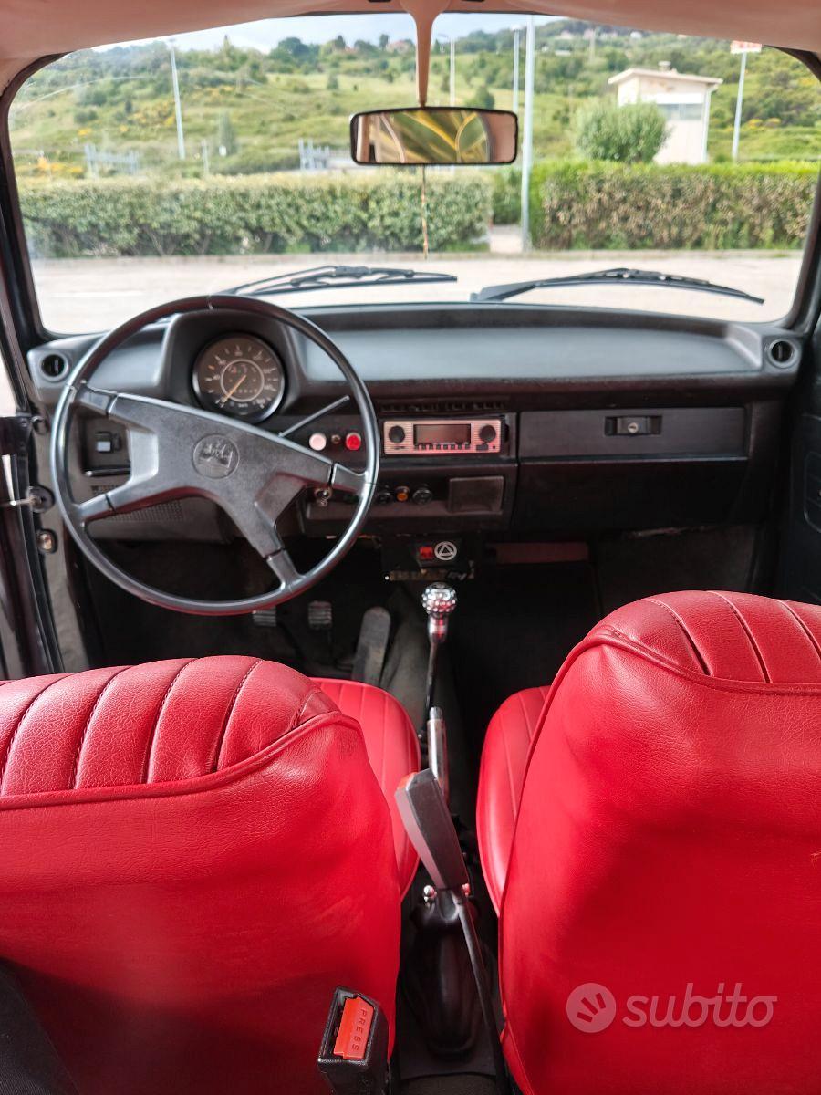 Volkswagen new Beatle maggiolino restauro completo