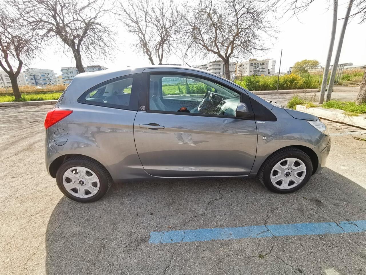 Ford Ka 1.2 8V 69CV Tit. solo km.76000