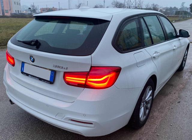 BMW 318 d Touring