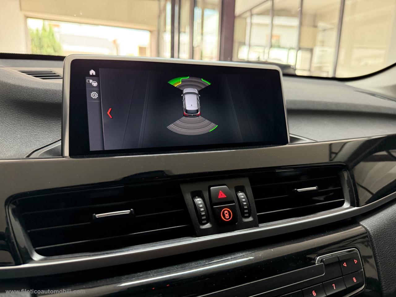 BMW X1 xDrive20d Business Advantage TETTO PANORAMICO - FULL LED
