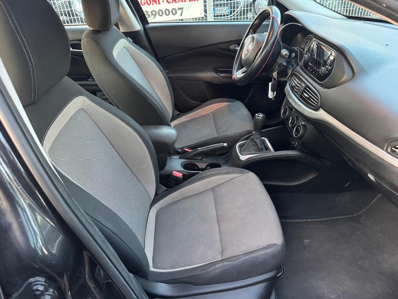 Fiat Tipo 1.3 Mjt 4 porte NEOPATEN GARANZIA 12 MESI