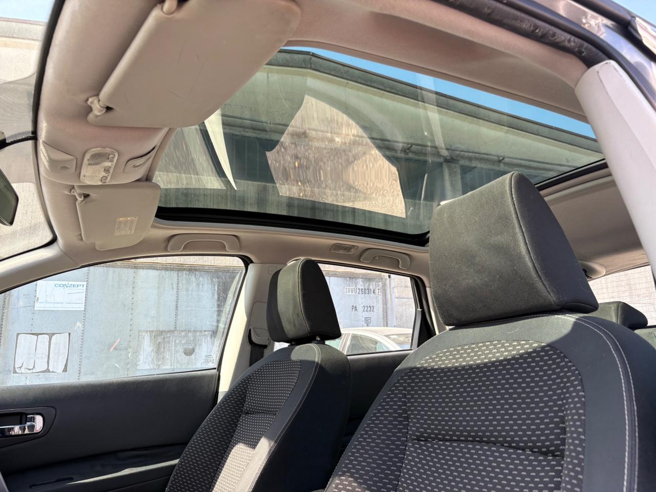Nissan Qashqai 2.0 dCi DPF 4WD Tekna
