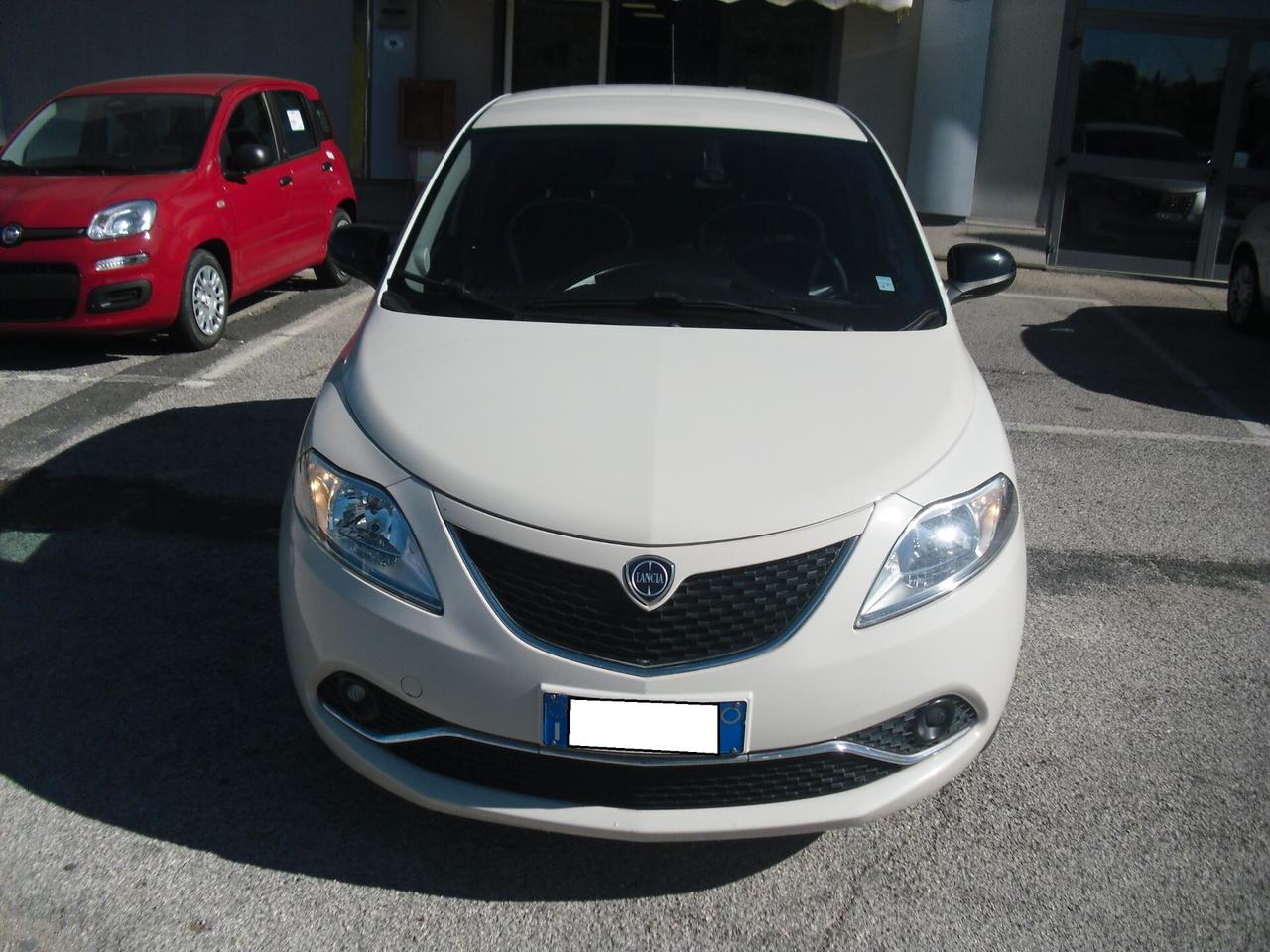 Lancia Ypsilon GPL 1.2 69 CV E6 Gold, PERFETTE CONDIZIONI, OK NEOPAT.