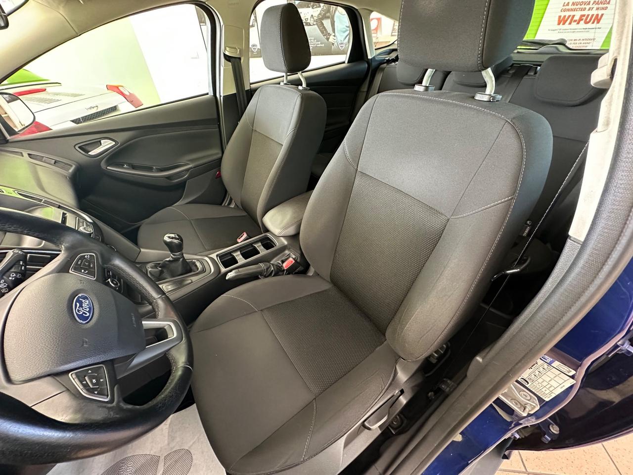 Ford Focus 1.0 EcoBoost 100 CV S&S Business 2017