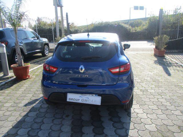 RENAULT Clio TCe 12V 90 CV GPL 5 porte Moschino Life