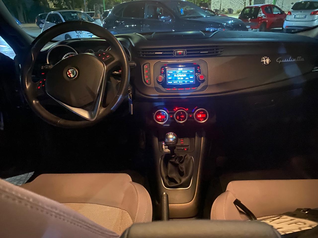 Alfa Romeo Giulietta 1.6 JTDm-2 105 CV Distinctive