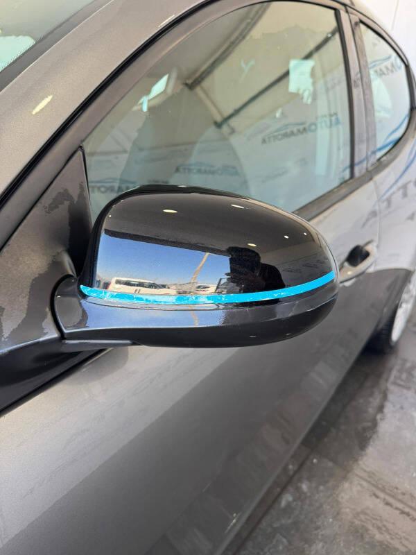 Lancia Ypsilon 1.2 8v Gold ecochic Gpl 69cv E6