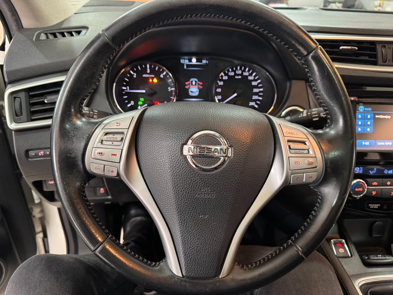 Nissan Qashqai 1.5 dCi 110 cv. Tekna TETTO-NAVIGATORE