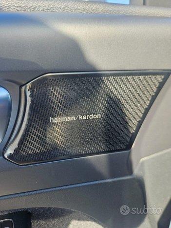 VOLVO XC40 2.0 D3 Momentum 150cv