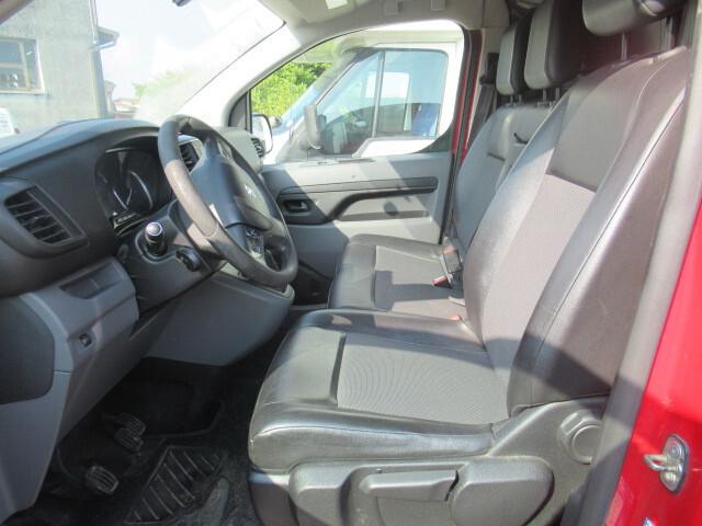 Peugeot Expert Expert 2.0 BlueHDi 120 Premium NAVI