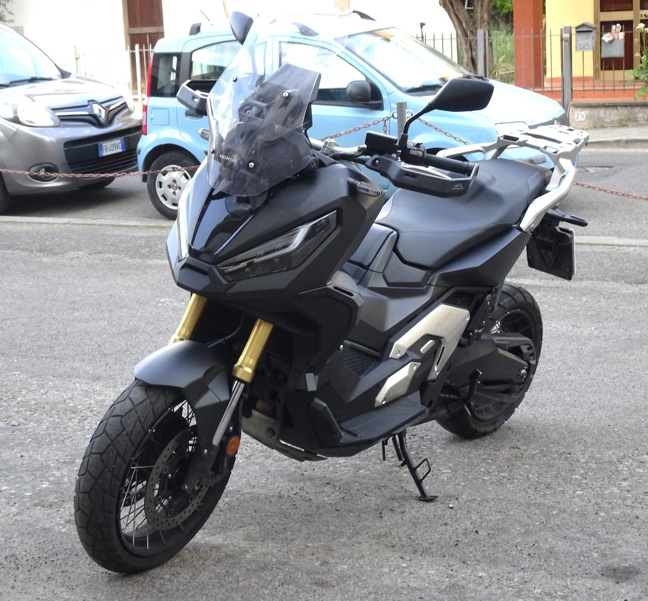 Honda X-ADV 750CC