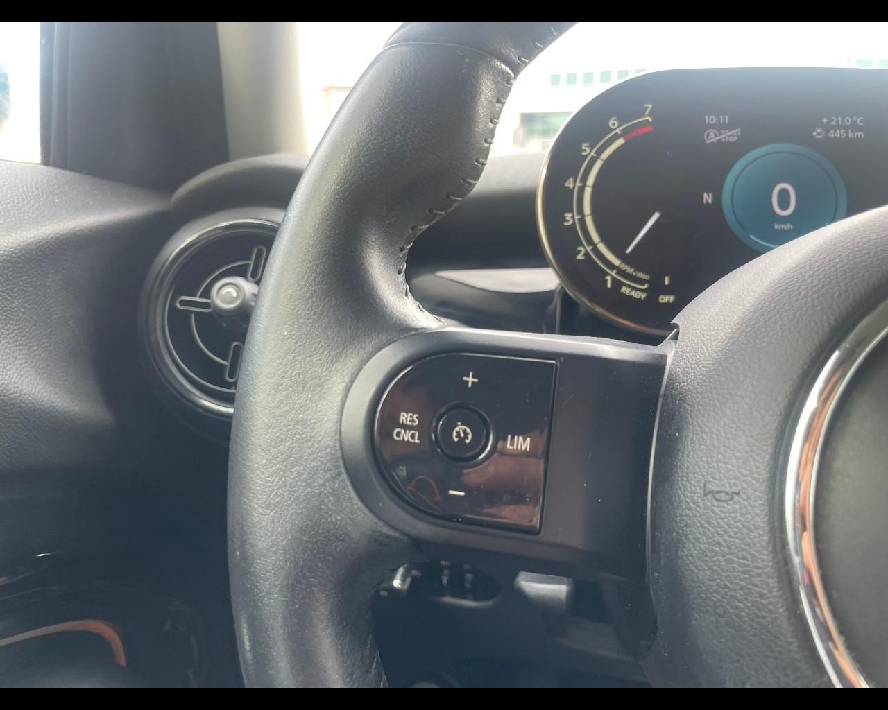 MINI Mini 5 porte (F55) - Mini 1.5 One 75 CV Classic 5 porte