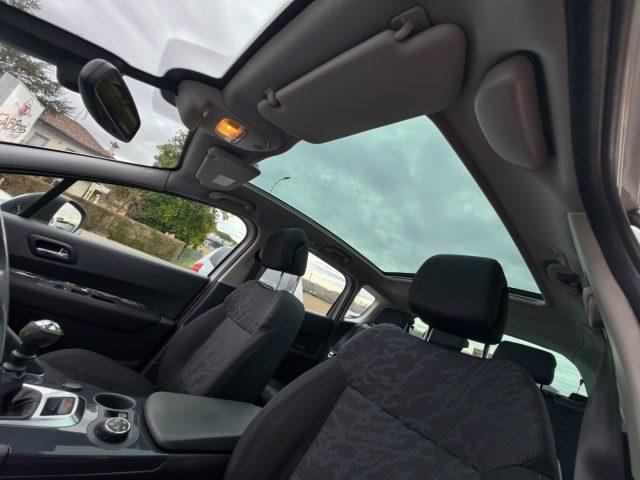 PEUGEOT 3008 1.6 HDi 110CV Business