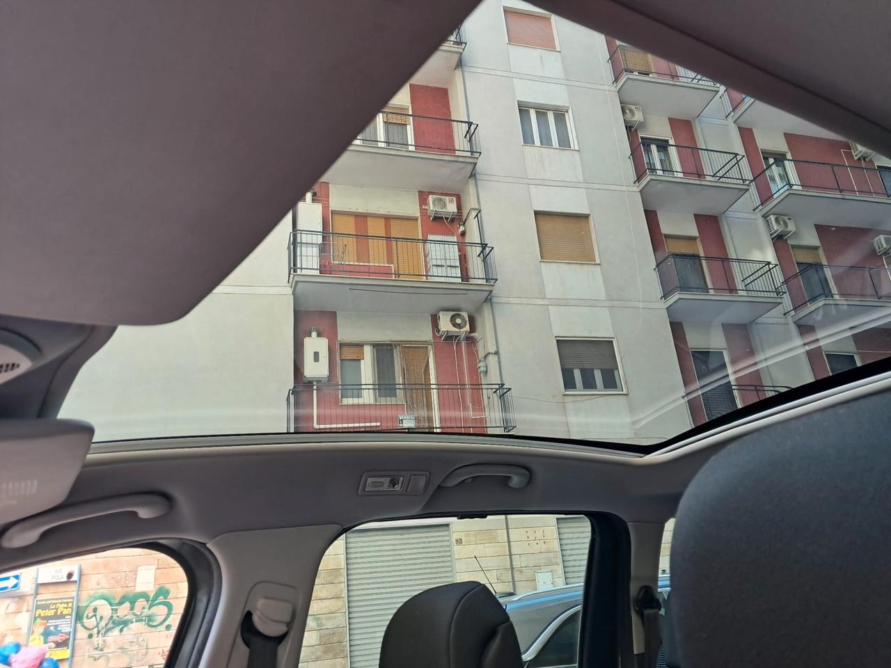 PEUGEOT 5008 2.0 HDi 150CV Féline-TETTO+NAVY-Euro5290