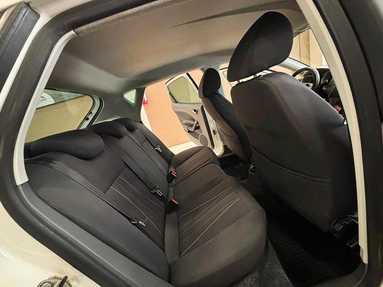 Seat Ibiza 1.2 TDI 75CV **solo 119.000 KM **