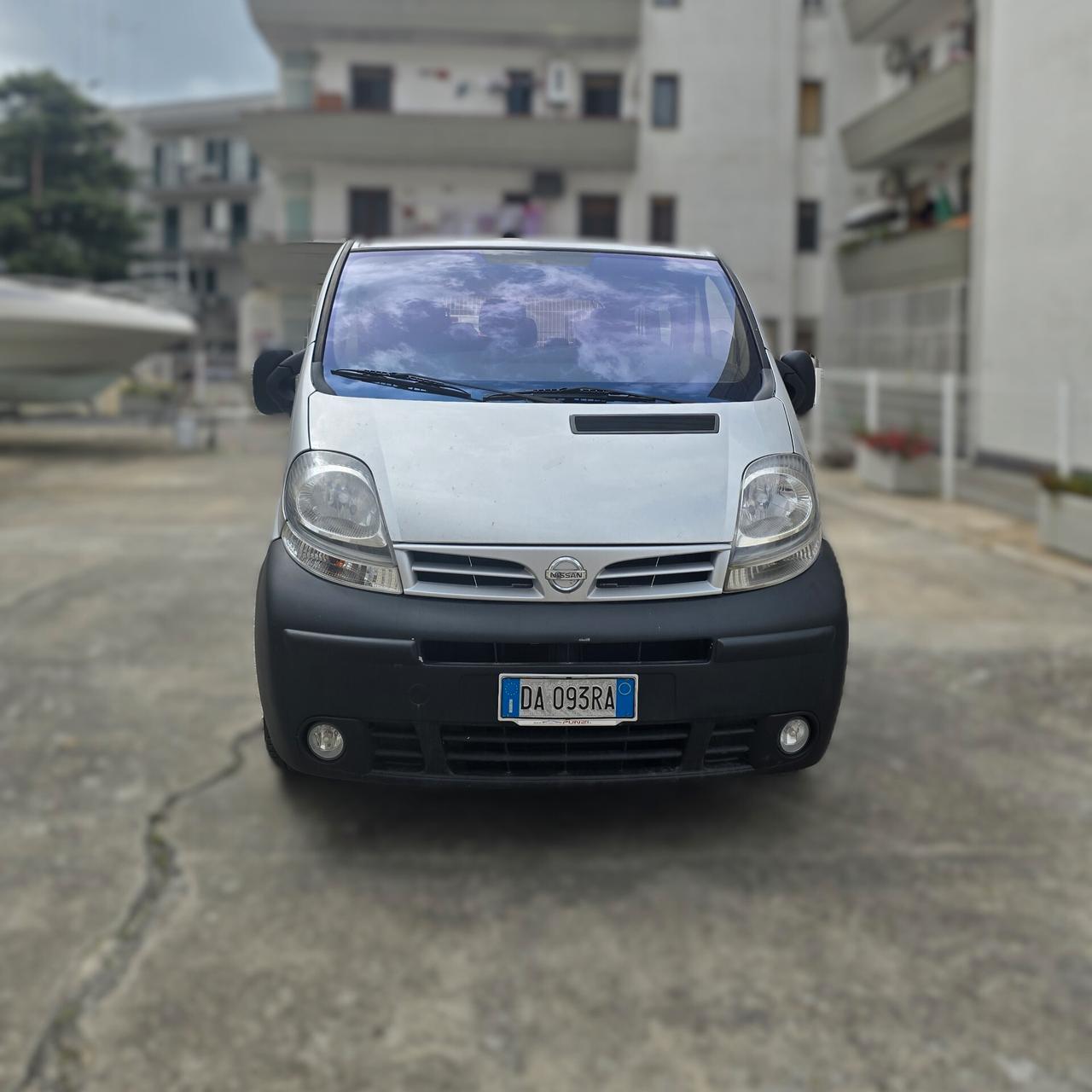 Nissan Primastar C29 6 Posti + Sollevatore idraulico per Carrozzina