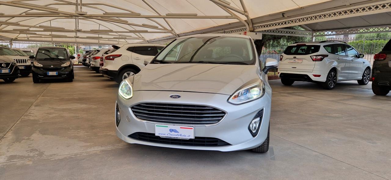Ford Fiesta 1.1 75cv GPL Titanium ** Navi - Led - Park Assist **