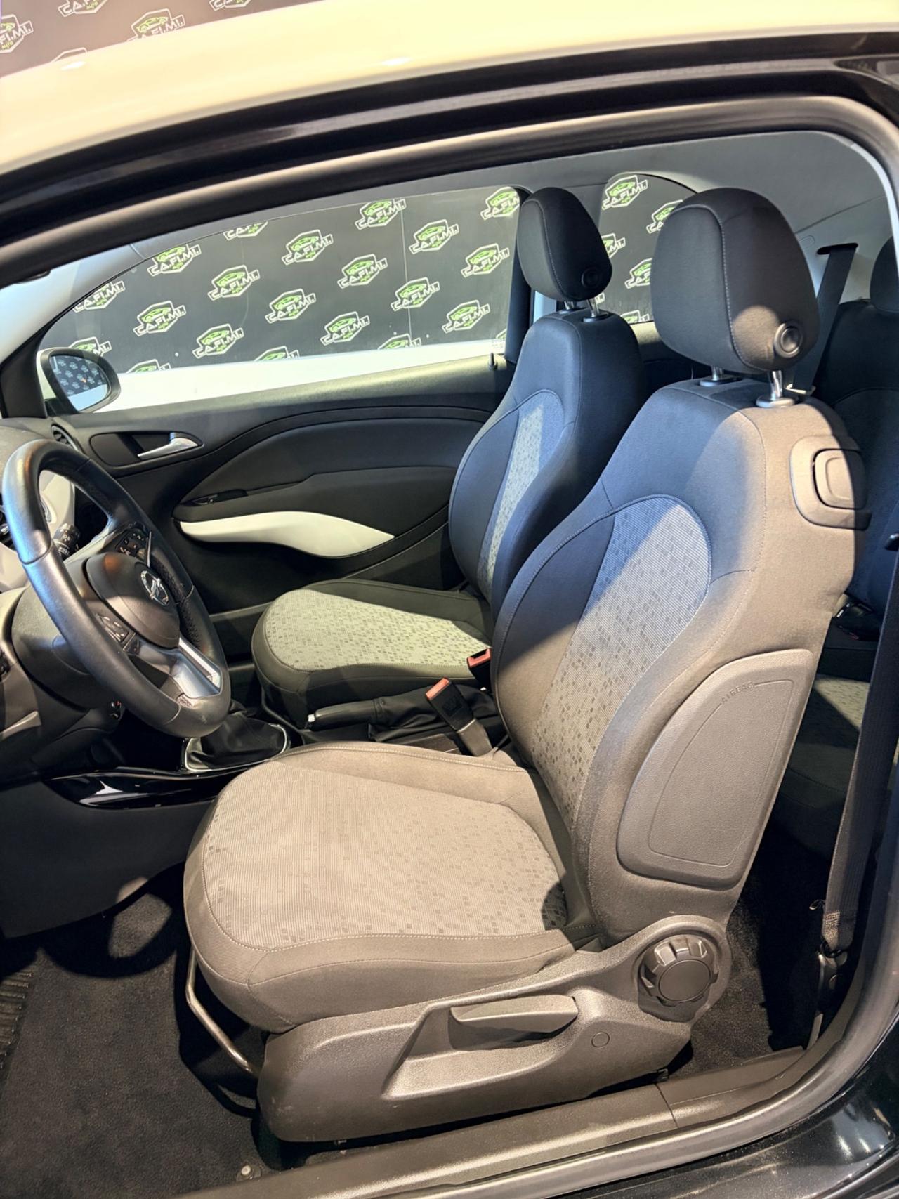 Opel Adam 1.4 87 CV GPL Tech Jam