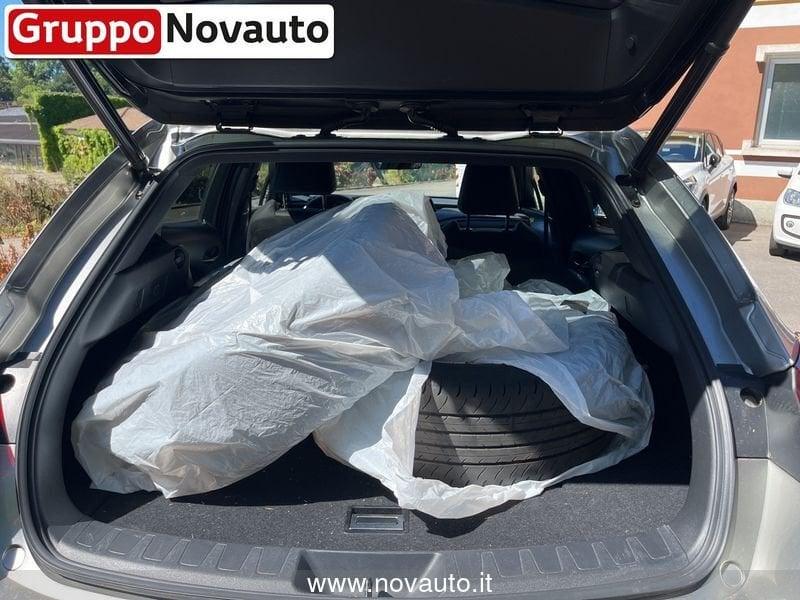Lexus UX Hybrid 4WD Premium