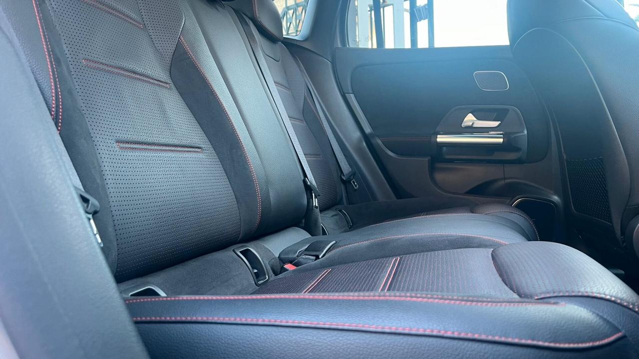 Mercedes-benz GLA 200 GLA 200 d Automatic 4Matic Tetto Apr.Premium Edition