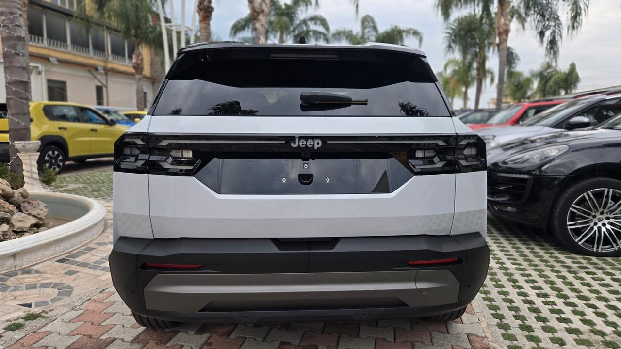 Jeep Compass 1.2 turbo 48V e-hybrid First Edition fwd 145cv edct6 Uff Italy