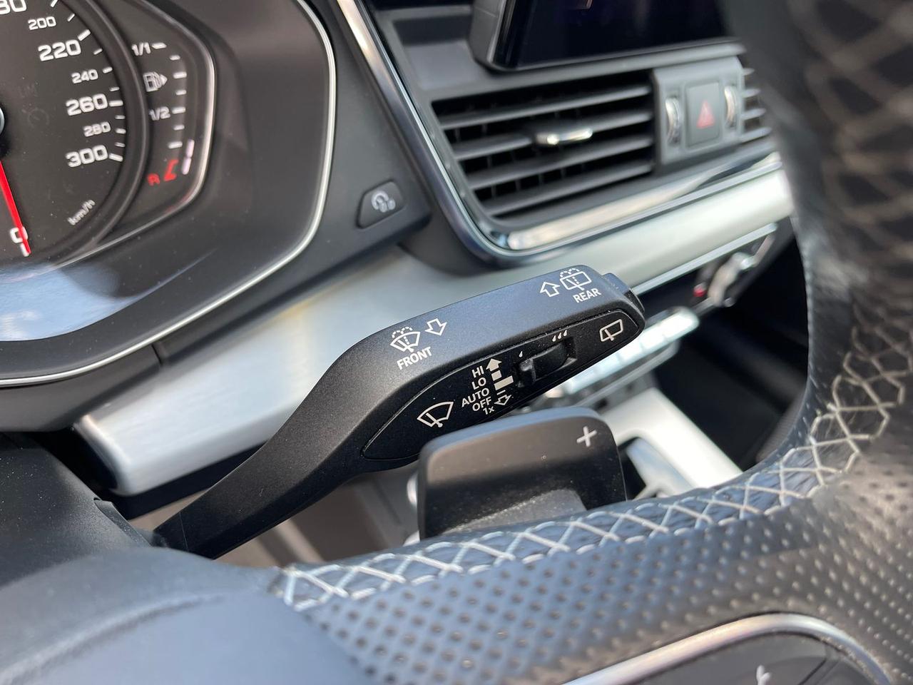 Audi Q5 2.0 40 TDI MHEV S Line #10965