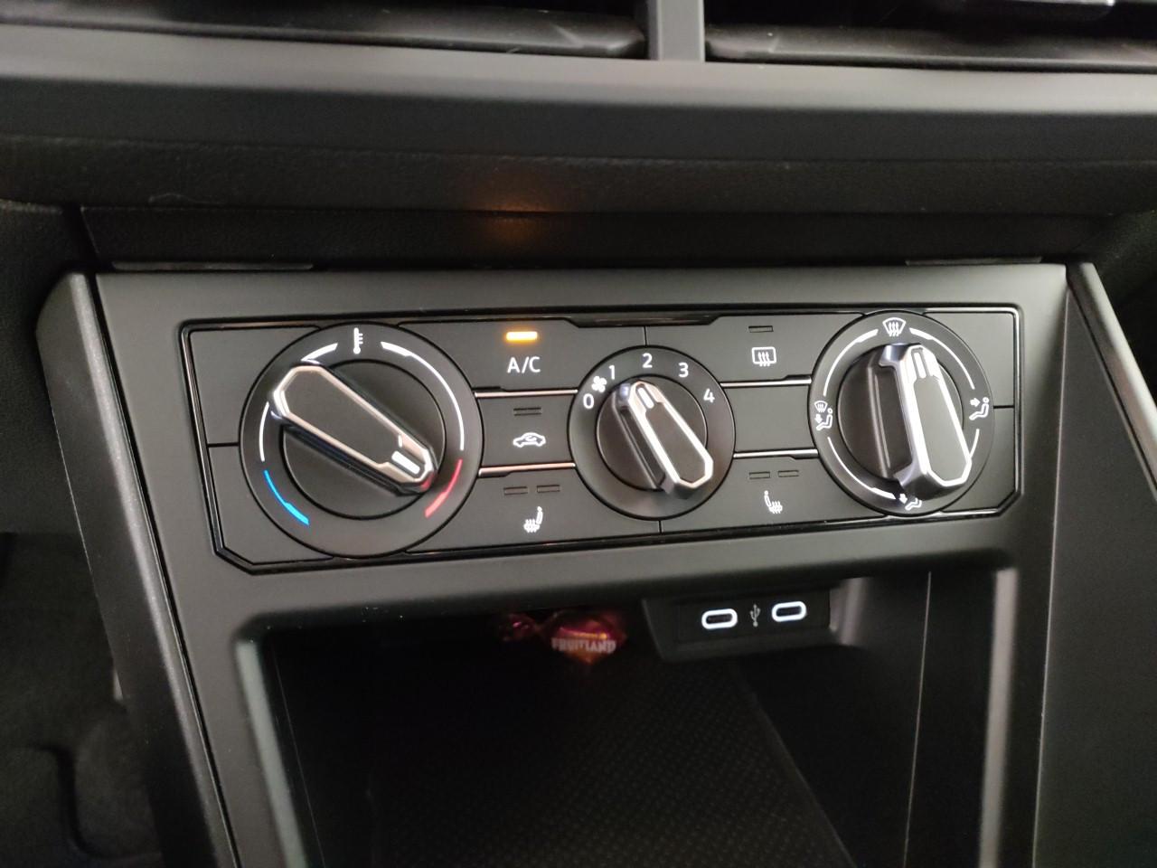 VOLKSWAGEN Taigo 1.0 tsi Life 95cv