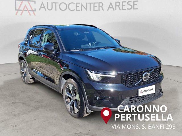 VOLVO XC40 B3 automatico Ultimate Dark