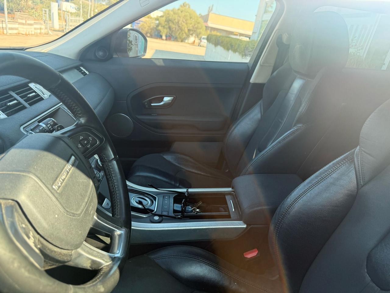 Land Rover Range Evoque 2.2 TD4 5p. Pure Tech Pack