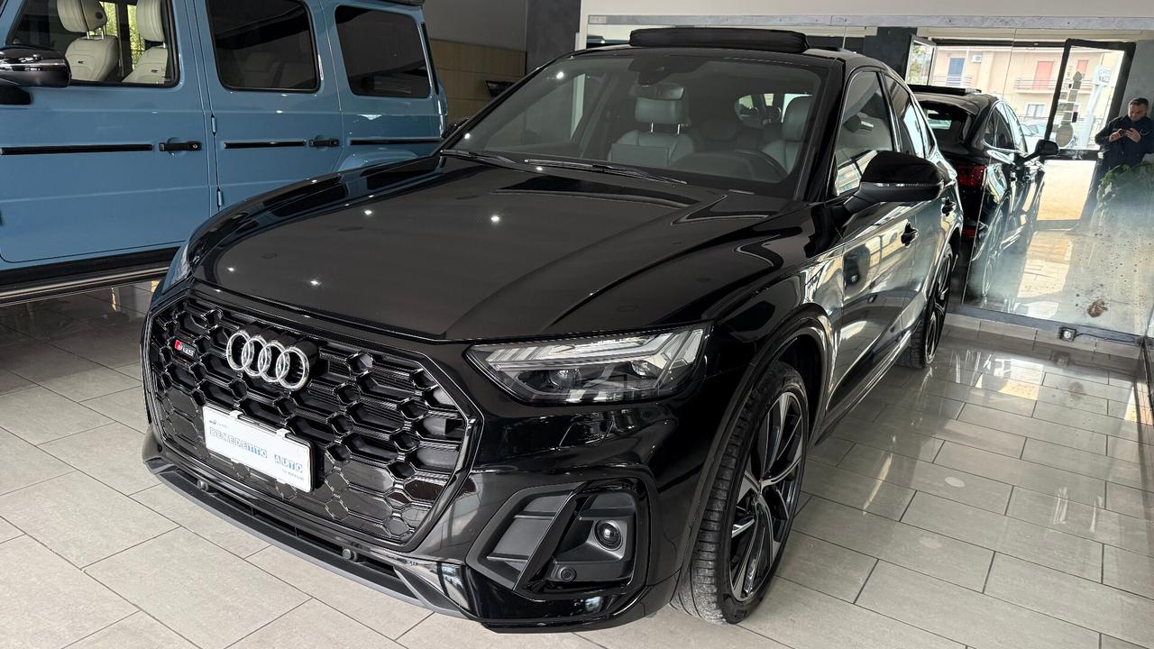 AUDI SQ5 SPORTBACK SLINE TETTO TOTAL BLACK