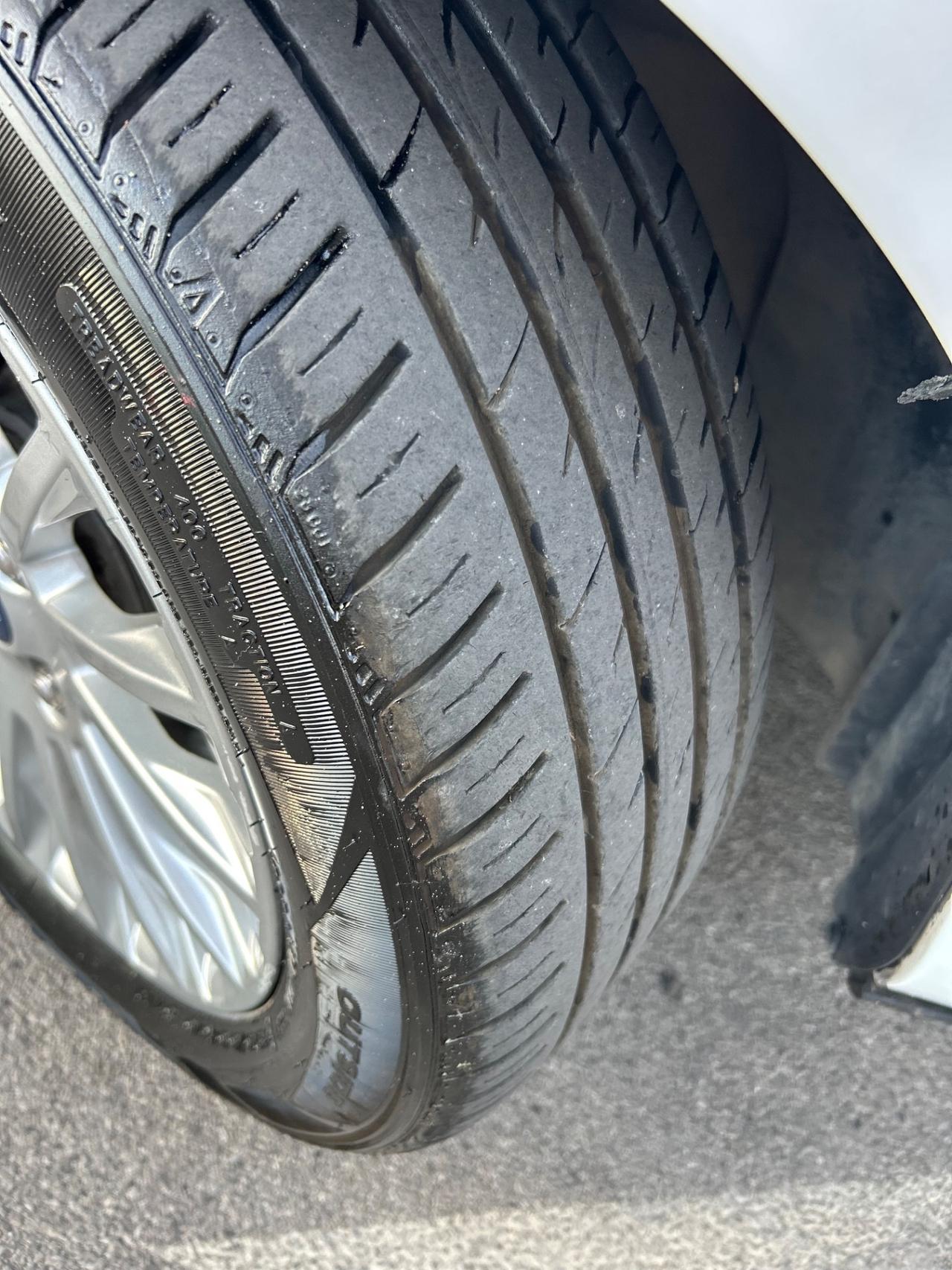 Ford B-Max 1.0 EcoBoost 100 CV Titanium - 2014