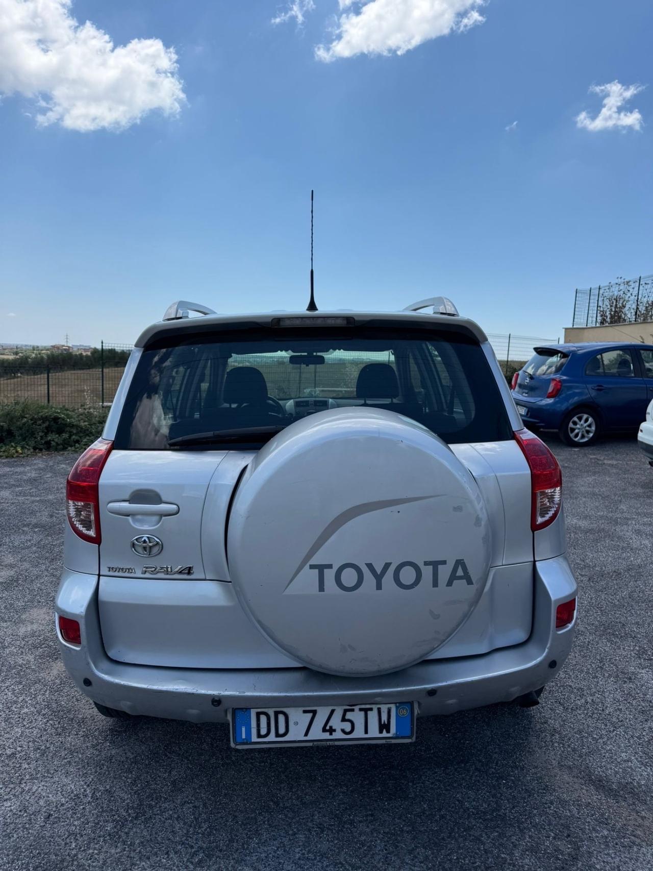 Toyota RAV 4 RAV4 2.2 D-4D 136 CV DPF Sol