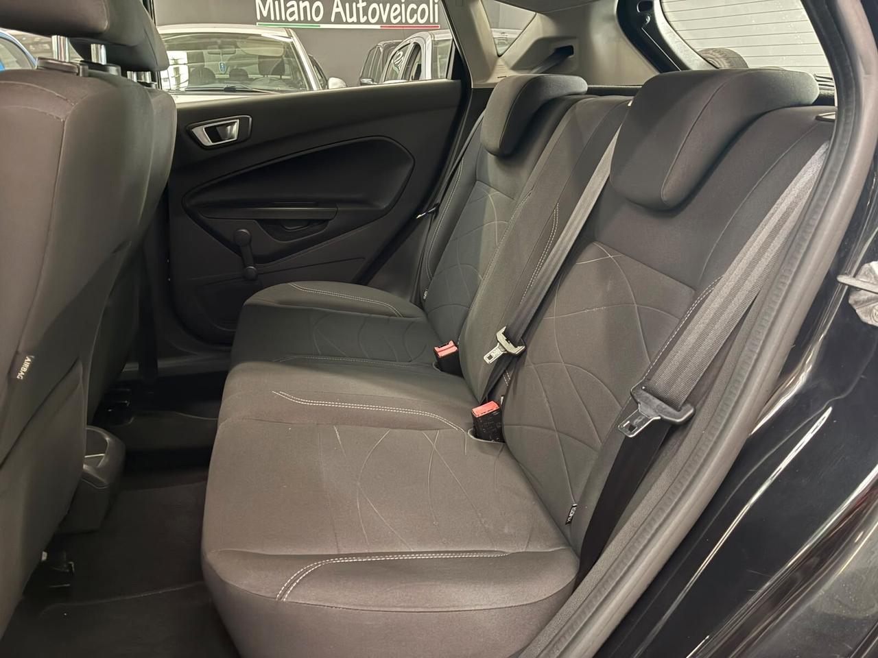 Ford Fiesta 1.2 60CV 5 porte Black & White Edition