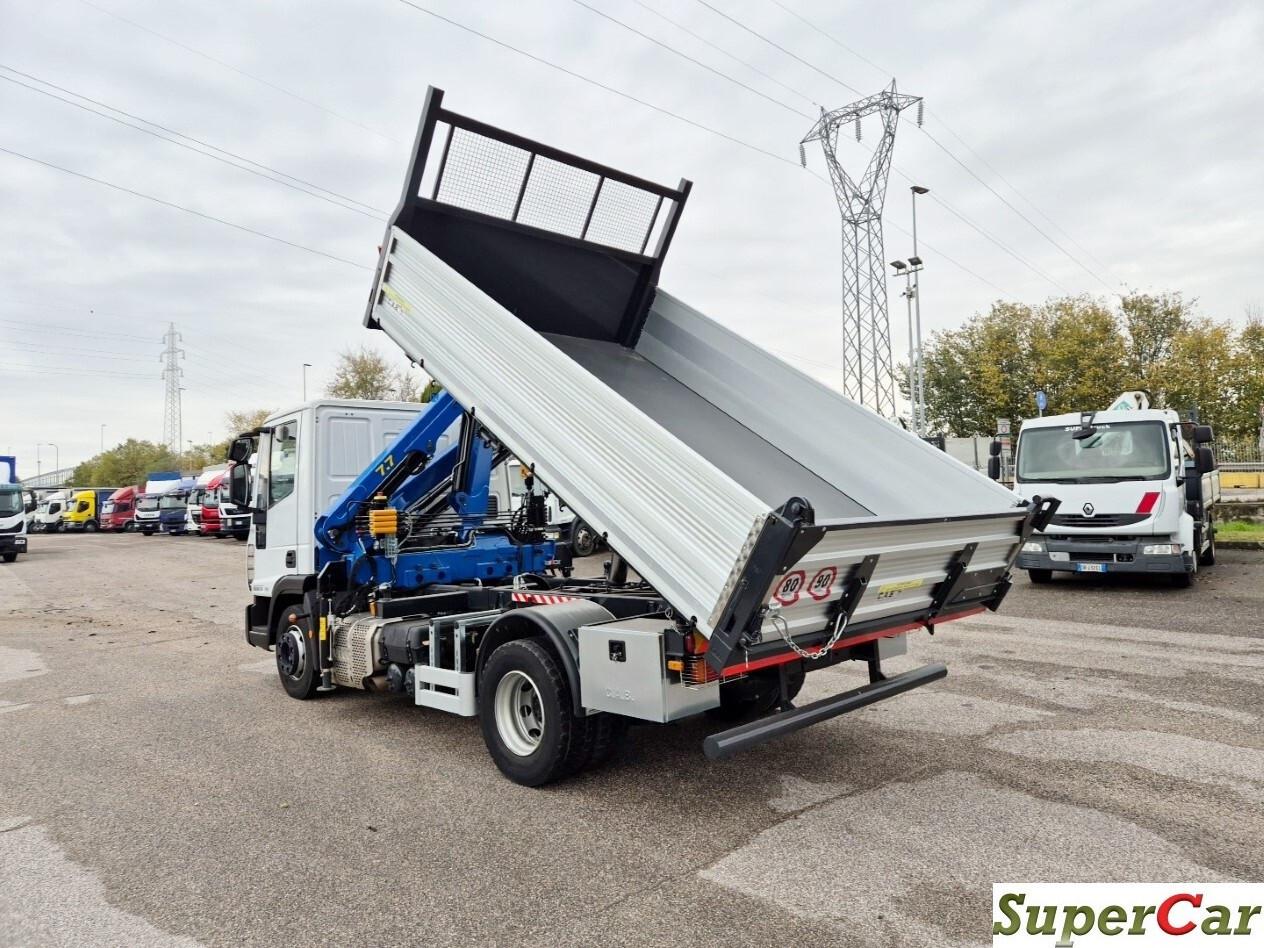 IVECO EUROCARGO 120EL19 ribaltabile, gru e Radiocomando nuovi