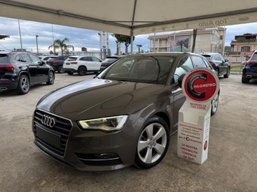 AUDI A3 2.0 TDI S TRONIC DESIGN