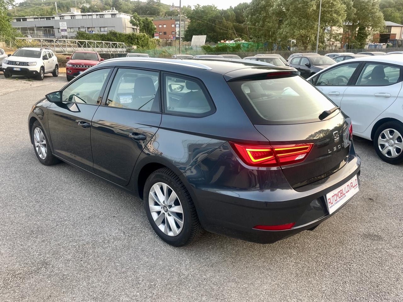 Seat Leon 1.6 TDI 115 CV ST NAVI-XENO