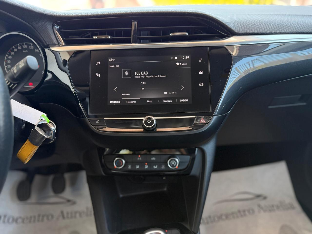 Opel Corsa 1.2 Elegance