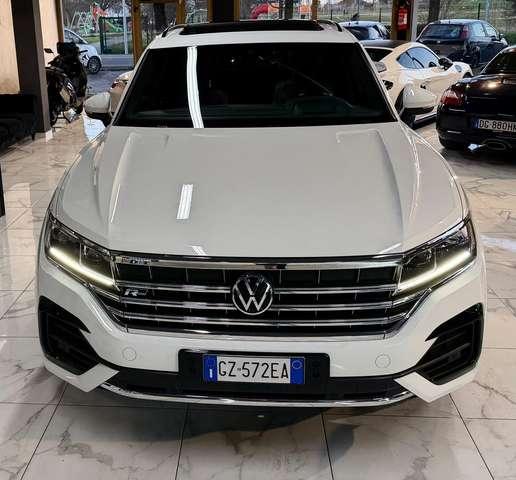 Volkswagen Touareg R-line+Tetto+Pelle+4sterzanti