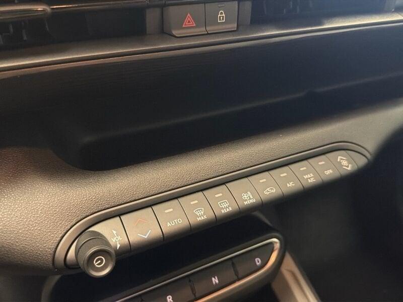 Jeep Avenger E-Hybrid Longitude 1.2 110cv Dct Mhev