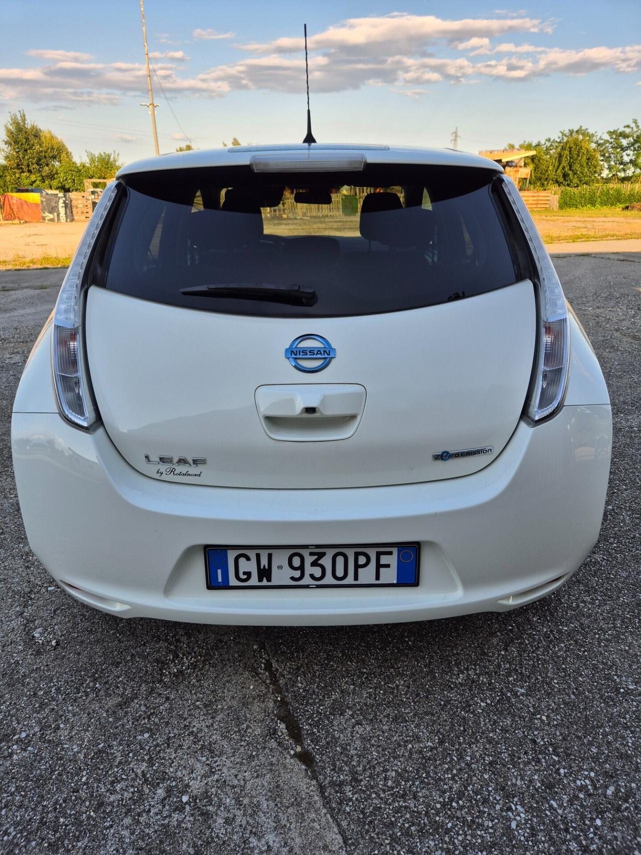 Nissan Leaf Tekna 30KWh neopatentati