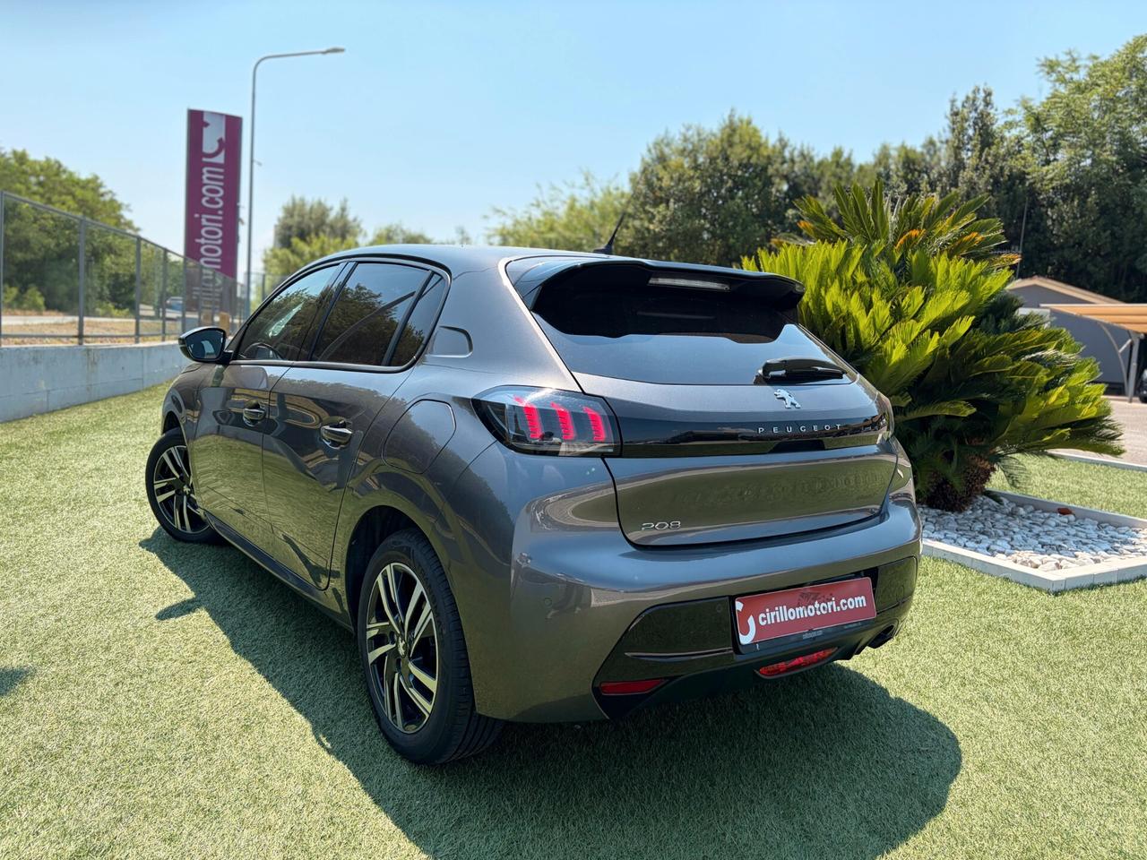 Peugeot 208 PureTech 100 Stop&Start EAT8 5 porte Allure