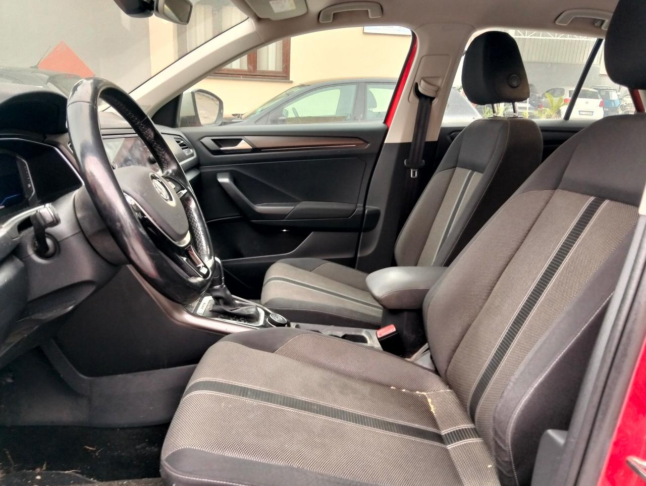 VW T-Roc 2.0 TDI 150cv DSG 4x4 2018 SINISTRATA