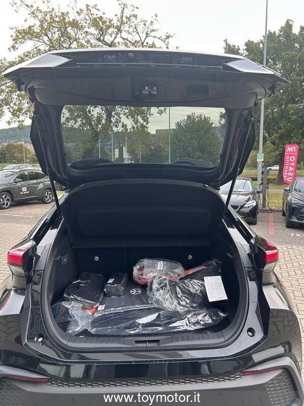 Toyota C-HR (2023-) 2.0 PHEV Trend