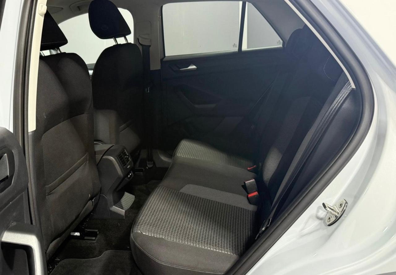 Volkswagen T-Roc 2.0 Tdi Dsg R Line Navi Led PDC