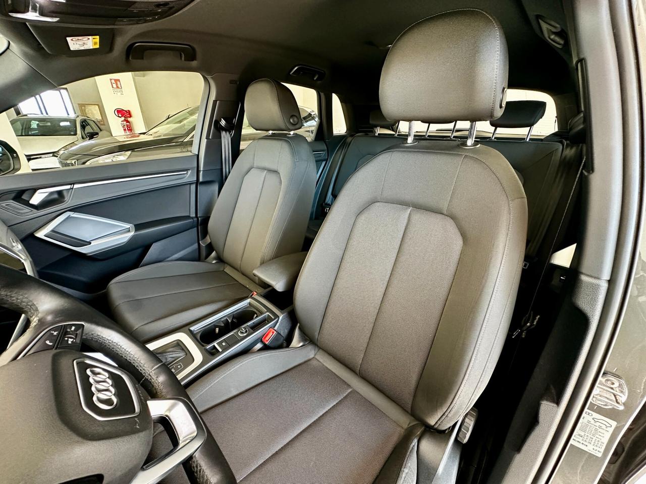 Audi Q3 35 TDI S-tronic S-line 150 cv