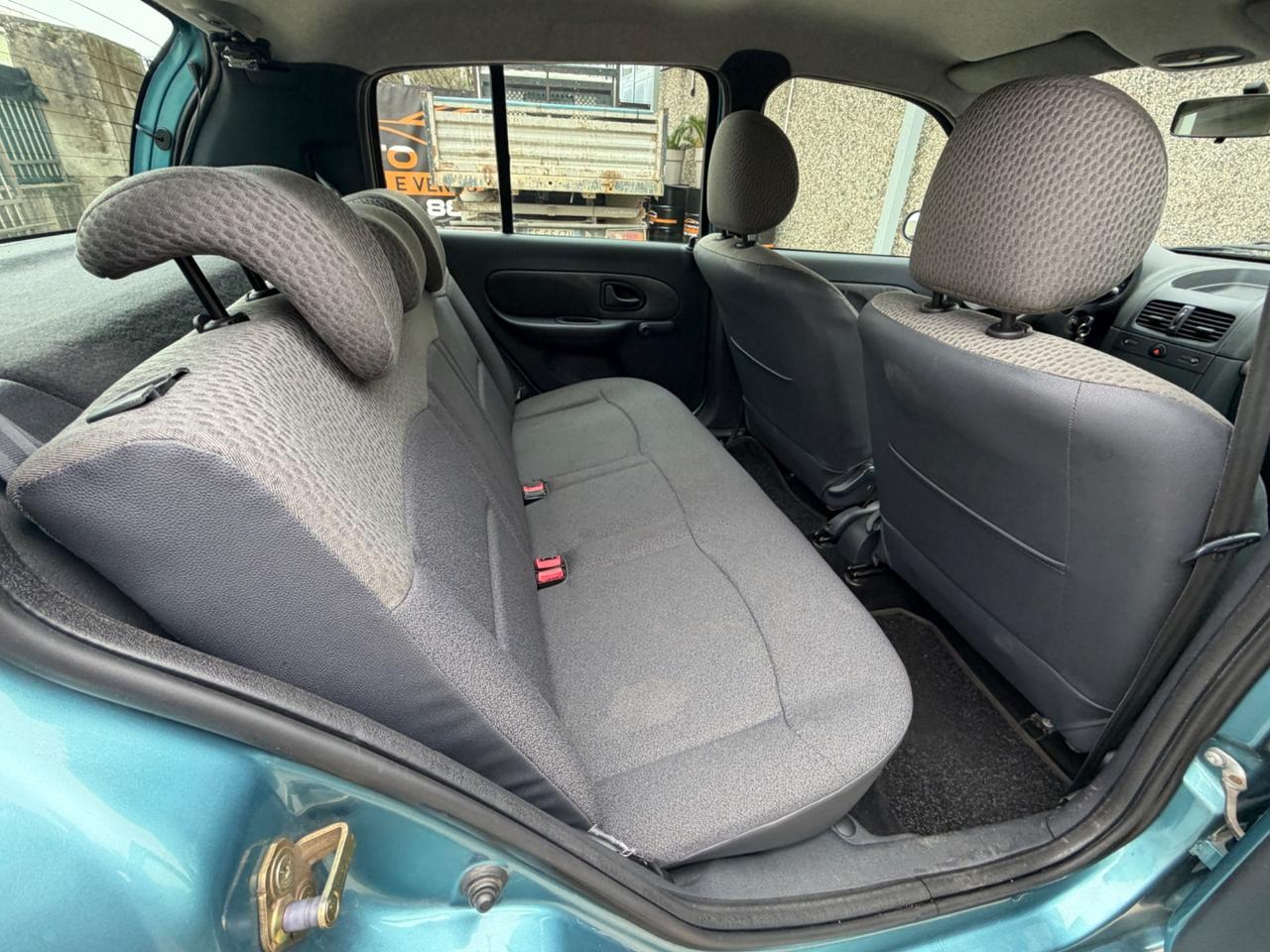 CLIO 1.2 BENZINA 75CV UNI PROP 48.000KM