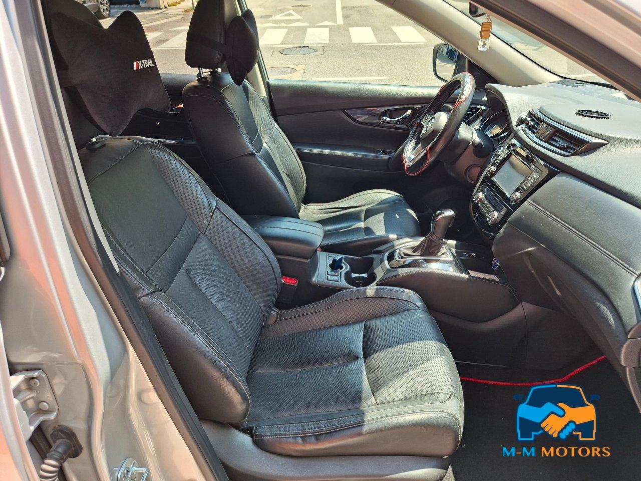 Nissan X-Trail 1.6 dci Tekna 2wd xtronic tetto