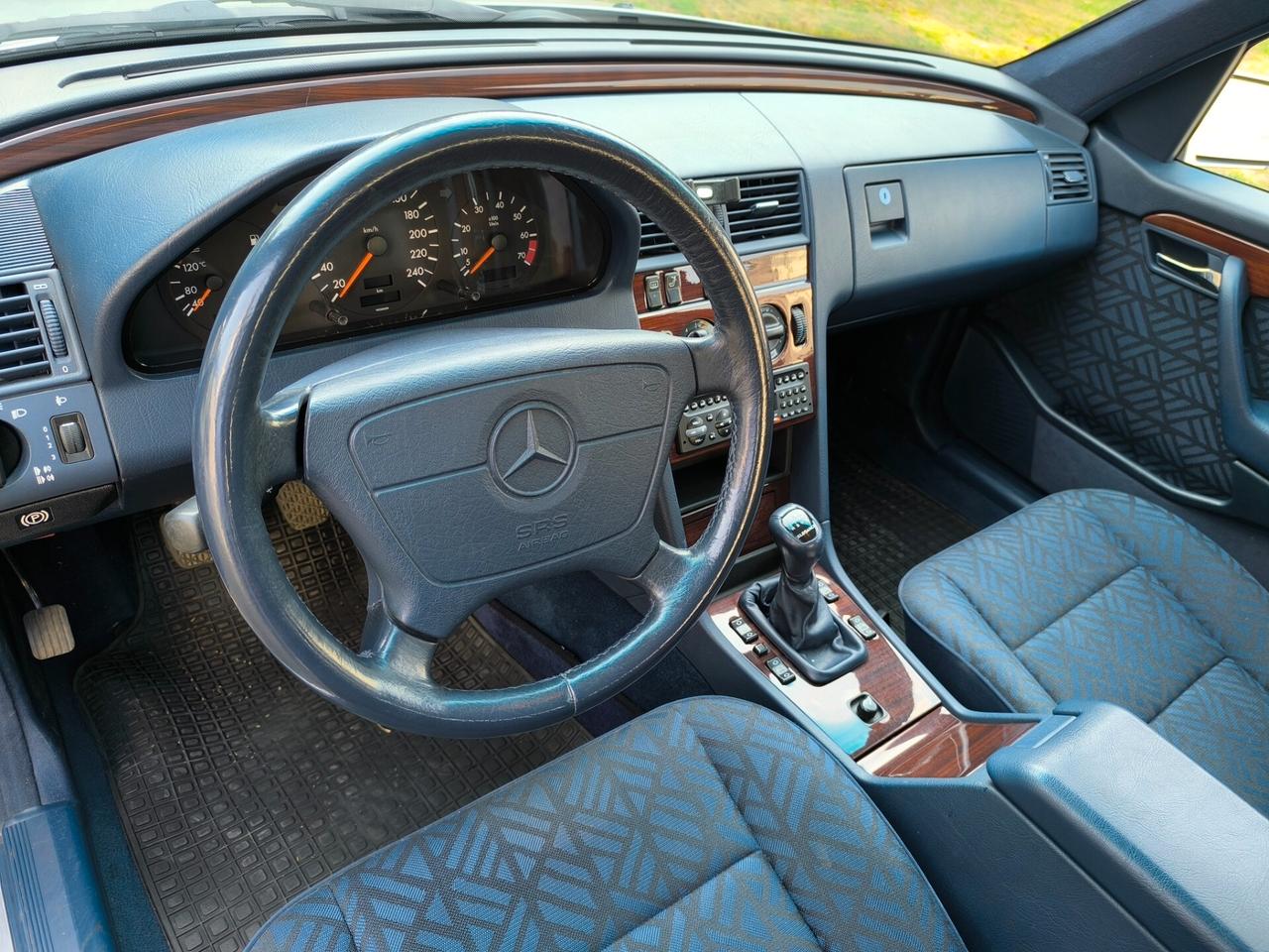 Mercedes-benz C 200 cat Elegance