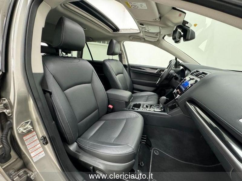 Subaru Outback 2.5i Lineartronic Premium (TETTO)